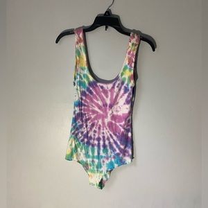 🌟 FREE IF BUNDLED Tie dyed bodysuit